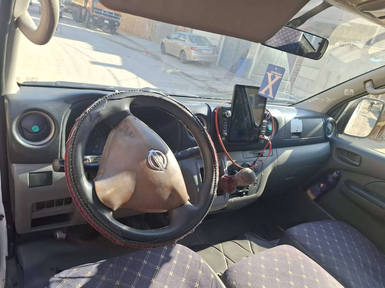 نيسان زعره للبيع 2013 عنوان بغداد كماليه ***********
