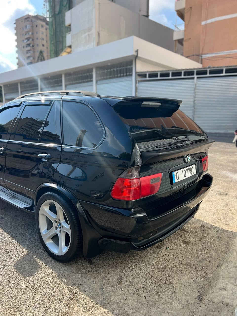 ⬛Bmw x5 E53 Model 2003 4.4 is 8 cylinder
⬛Special Edition 
⬛Price;4800$
⬛Nb;03685021
من حيث المبدأ بسم الله ماشاء الله {موتير فيتاس ميكانيك مين مابدك يجي يفحص} ميكانيك توب ولا طقة كيان وخامية لا ضربات ولا حوادث لا صغيره ولا كبيره رنج مختم تختيم اسود قلب اسود شي مرتب صالون سبور باكج فرش كهرباء مرايات كهرباء فتحة كريستال كهرباء دركسيون كهرباء مكيف شوفاج نار برداية صندوق فول برادي مسجلة شاشه الشركة cD وكاسيت بطاريه جديده زيت فلتر جداد كهربتوا كامله مسدد ميكانيك نمر ودفتر جداد بعمل صك بيع او وكالة عند كاتب العدل 
عنوان: صيدا أو كترمايا موجود في المنزل وليس معرض للجادين فقط وليس للتجار الاعزاء الله يهني صاحب النصيب🧿🧿


**إذا كنت صاحب هذا الإعلان وتريد حذفه لأي سبب، رجاءا أرسل رسالة إلى الدعم الفني**