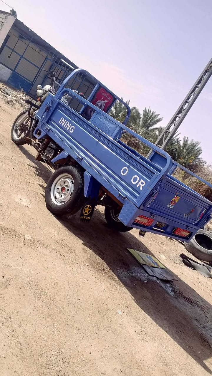 السلام عليكم ستوته  مديل  23 جمره اوراق ماكينه دايون  جديده بعدي ما فيلسه مكان كرمه بني سعيد سعره 2,100 وبيها 
مجال قليل مليونين و100/.          ***********
