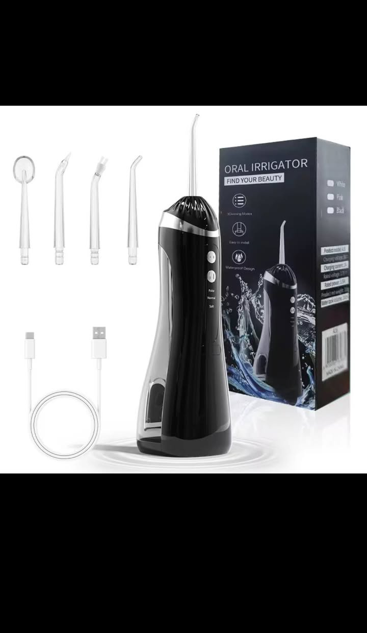 جهاز تنظيف الأسنان بالماء (Oral Irrigator) المحمول موديل A16، والمخصص للعناية الشخصية بالفم .😬

المميزات التقنية يحتوي الجهاز علی خزان مياه بسعة 200 مل، ويوفر ثلاثة أوضاع تنظيف مختلفة (نبضي، عادي، ناعم لتناسب احتياجات اللثة المختلفة.
جهد الشحن 5 فولت .

تيار الشحن : 1 أمبير.

الجهد المقدر: 3.7 فولت .

الطاقة المقدرة : 3.5 واط.

حجم خزان المياه: 200 مل.

الوزن الصافي للمنتج : 310 جرام

التصميم يأتي بتصميم مقاوم للماء وسهل التركيب، مما يجعله مناسبا للاستخدام اليومي في المنزل أو أثناء السفر.

الملحقات تتضمن العلبة الجهاز نفسه کابل شحن USB
ورؤوس تنظيف متعددة.

 يُنصح باستخدامه بلطف، خاصة لأصحاب اللثة
الحساسة

مناسب جدا لاصحاب التقويم لكونه يصل الى جميع مناطق الفم 
بسهوله 

 سعر الجهاز مع كافه الملحقات
    ⭐15,000 د.ع 
توصيل لكافه محافظات العراق 🚚


**إذا كنت صاحب هذا الإعلان وتريد حذفه لأي سبب، رجاءا أرسل رسالة إلى الدعم الفني**