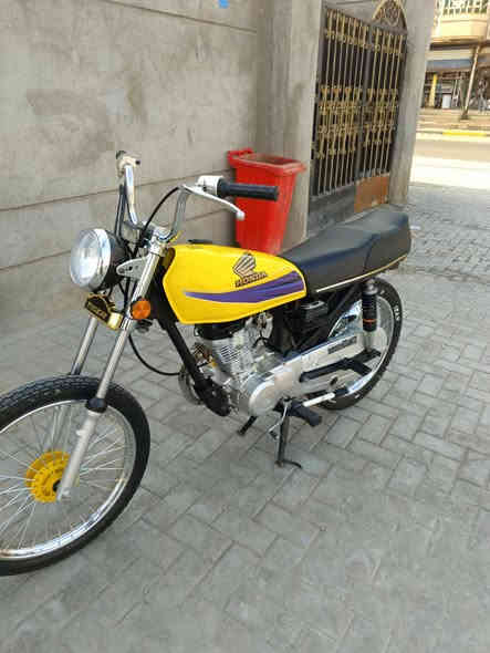 بيع مستعجل سعره 850وراق  مكلف بنشر خابر صاحبه ***********مديل 2018مكينه 2024مكفول جديد كله جديد مكاني بصره حيانيه
