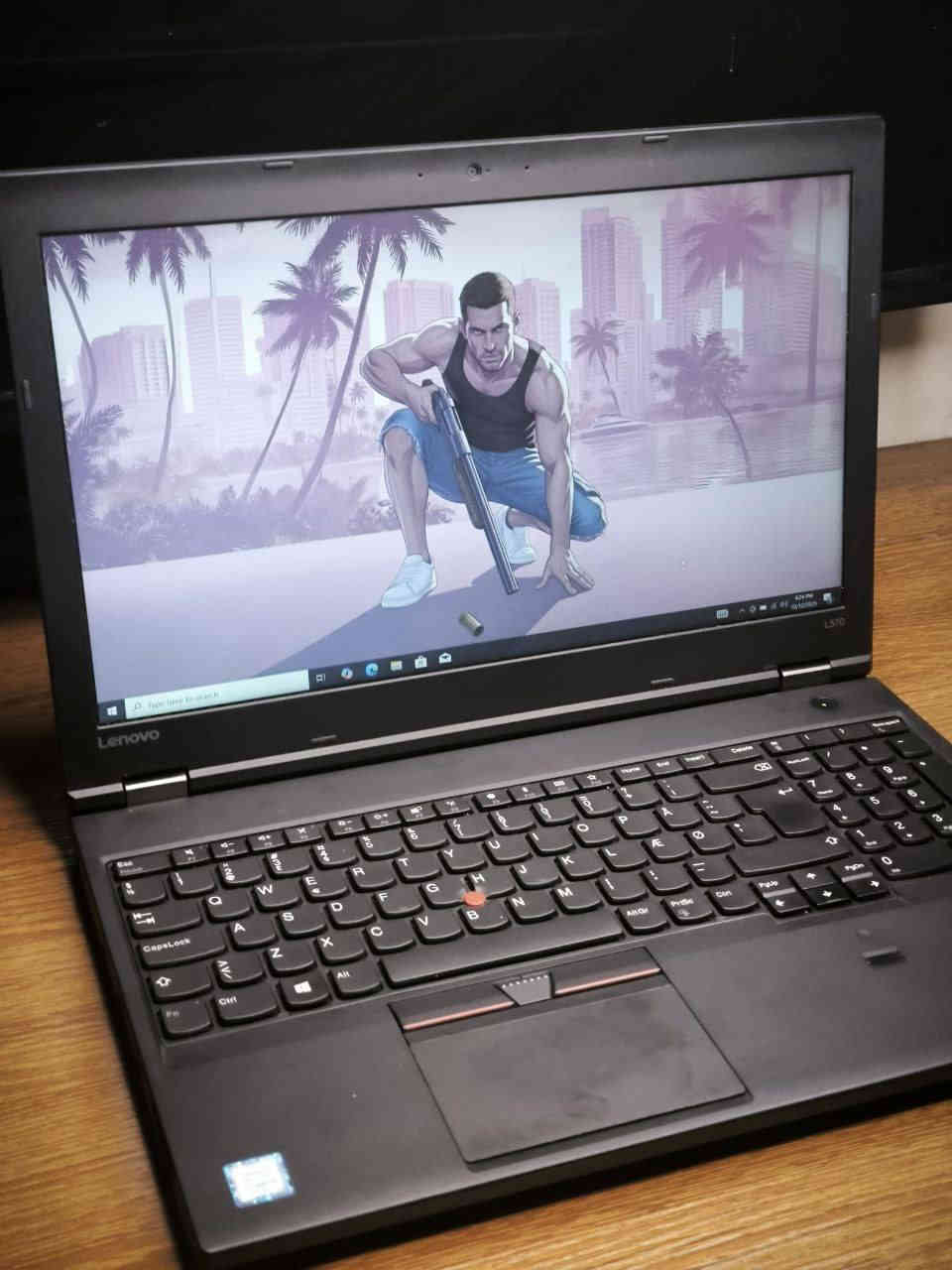 Lenovo ThinkPad L570- cori5 الجيل السابع
مستعمل بنظافة عالية جدا ( داخل كارتون) 

معالج كوراي فايف الجيل السابع
رام 8GB DDR4 قابل للزيادة 
هارد 256GB SSD  قابل للزيادة 
شاشة بحجم كبير 15.6 انج  دقة عاليه HD
كرت شاشة انتل 4GB 
تحتوي على منفذ اقراص  

مناسبة للطلاب للدراسة والموظفين للورد والاكسل 
مناسبة للترفيه لمشاهده اليوتيوب والمسلسلات بدقة عالية 
مناسبه لمجموعه واسعه من الالعاب المناسبة للمواصفات 

ضمان فحص كامل قبل الاستلام والدفع 
ضمان  اسبوع كامل نظافة ومواصفات 

هدايا مرفقه ماوس وماوس باد وجنطه وشاحن اصلي 

توصيل متوفر ✅

السعر 230 الف فقط

واتساب  
***********
