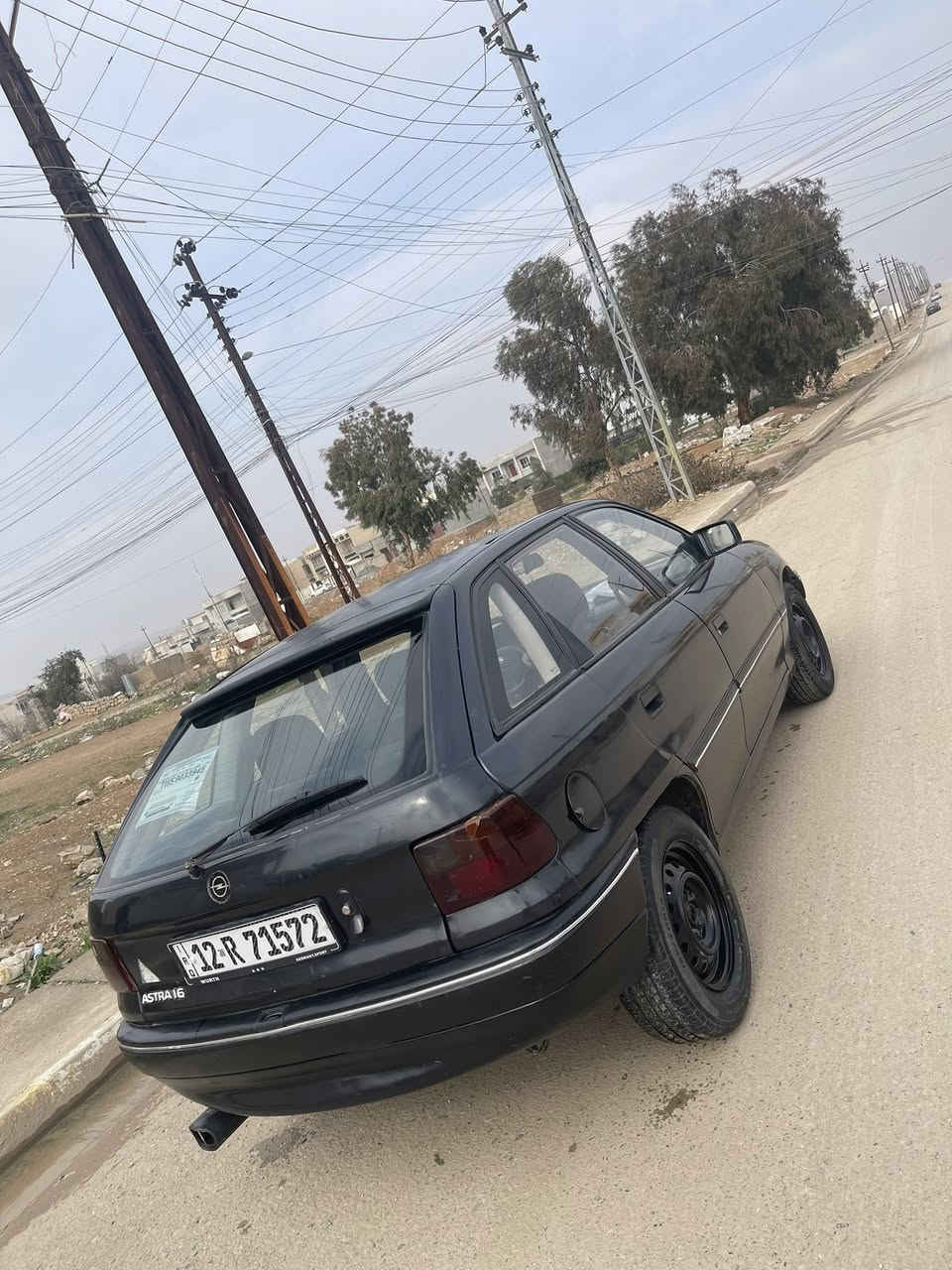 للبيع أوبل استرا موديل 1993كير عادي حجم 16 /// ***********
