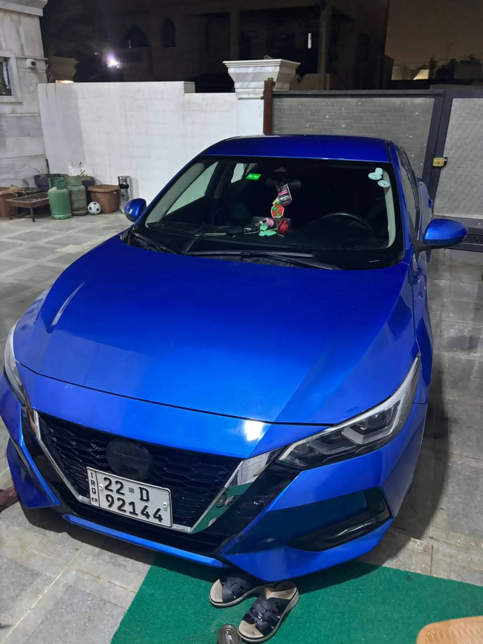 السلام عليكم
للبيع فقط نيسان سنترا وارد أمريكي 🇺🇸 
السعر 123$ وبيها مجال 
موديل 2023 بجم امامي كبس بجم خلفي كبس ضرر جانبي كما موضع في الصور 
ايرباك ستيرن وبرده وراجع سستم الستيرن 
رقم اربيل 
مكفوله من الشواصي واللغد والغرق 
لون بحري مميز 💙 السياره بل واقع احلى بهواي الصور ظالمتها وبل عافيه عل ياخذها
مواصفات ال SV المعرفه شاشه كامرة خلفية حساس خلفي رادار امامي خلفي جانبي
ماشية 65.000 الف كيلو وليس ميل وقابل لزياده السياره بحاله ممتازه كير محرك صدر مكفول تخم تاير جديد 
تحويل او وكاله شتحب اني حاضر 
*********** : عبد الرحمن 
مكان السياره تكريت
