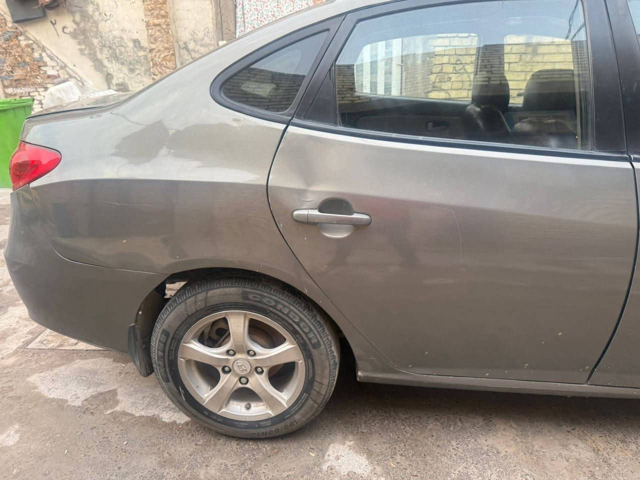 سلام علكم انترة ٢٠٠٩ وردمريكي محرك ٢٠٠٠  صبغ عام محرك كير مقفول تبريد تدفئه شغال بيه ضافه مضومه غاز تنسه صرف بنزين سيارة كله شغاله من كهربت بسمي تحويل ثاني يوم بكاني الشعله *********** سعر ٨٥ بيه مجال حك جيتك
