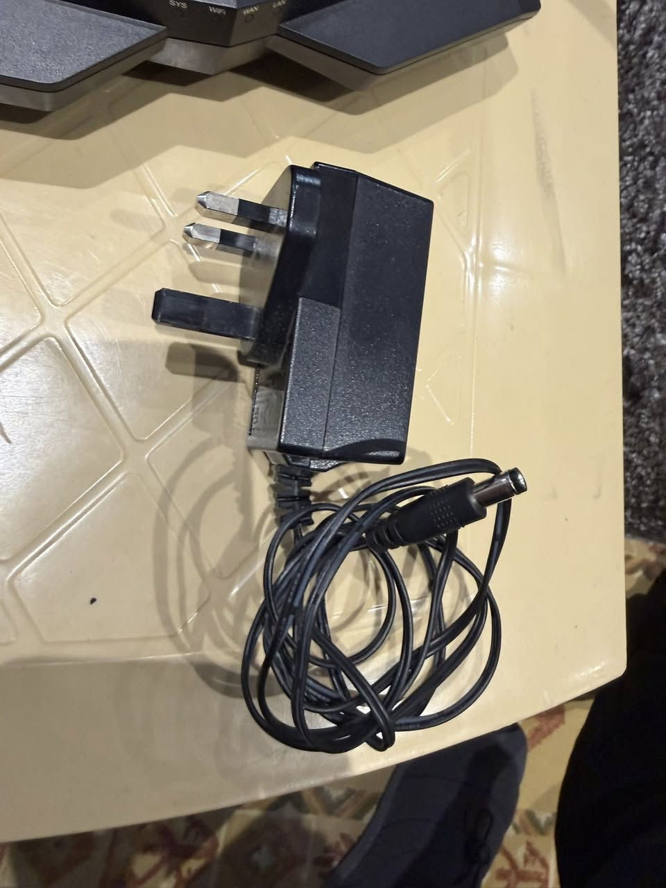 سلام عليكم جهاز مقوي إنترنيت من شركه Tenda ماركه عالميه وبسعر كلش مناسب فقط 60 وبي مجال عنوان دهوك للاستفسار على رقم 
***********
