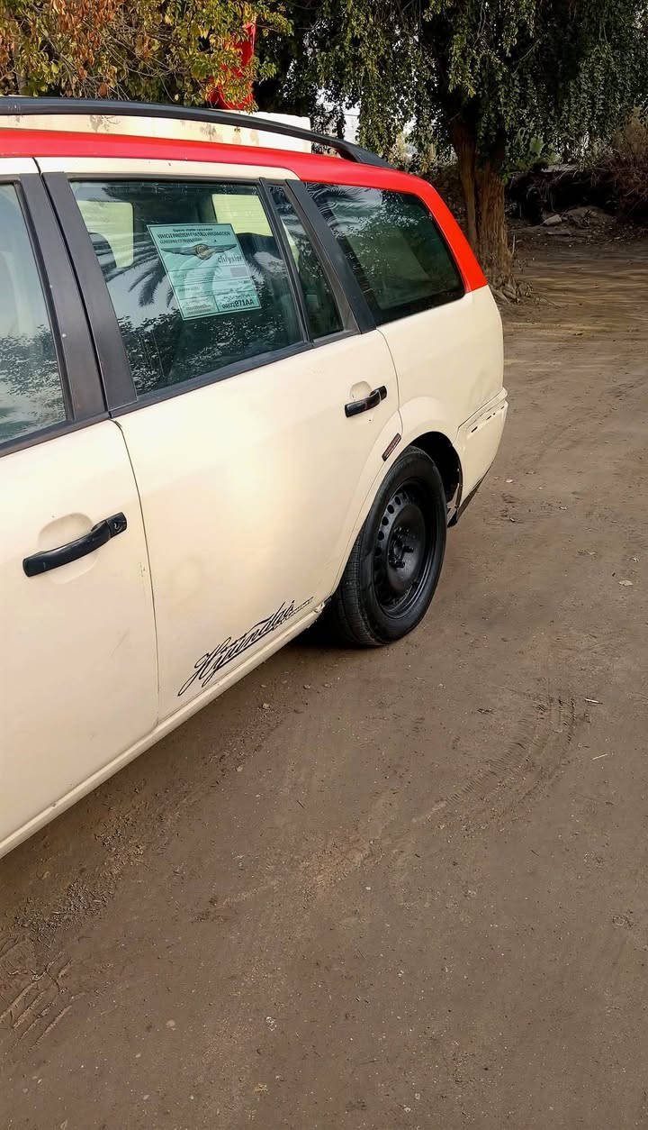 سلام علیکم للبيع او مراوس فورد موندیو مودیل 2007السياره نضیفه وکامله مکینه کیر 
زينات السنويه الغايت 2029 السياره بسم صديقي تحویل ثاني يوم السعر 35وبيه مجال المكان بابل الهاشميه الرقم *********** 
***********
