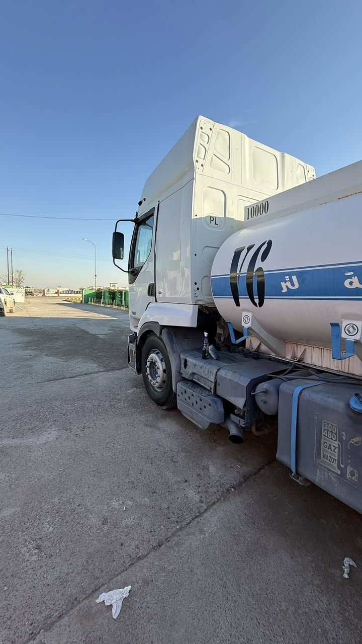 إسلام عليكم تنكر رينو 2001 رقم أربيل بسمي السياره شرط وجديده السياره بنب ونوزل تدفئه وتبريد كلشي شقال حموله 1000 اتصل وتدلل ***********
