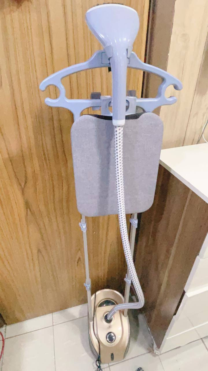 اوتي بخار عمودي مستعمل ونظيف مع الكارتونة

السعر ٤٠ الف 

للتواصل واتساب ***********
