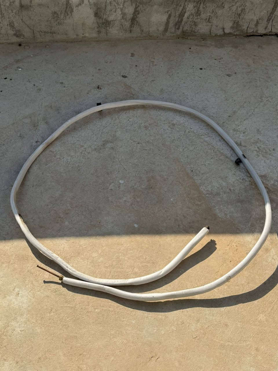 بوري سبلت ثنين كبار وثنين صغار طول الواحد تقريبا ٣ متر وبيهن ذني التطواله مالهن 
كلشي موضح بل صوره  اقيم واخذ
علق بسعر واني ادخلك خاص خناقين, ديالى


**إذا كنت صاحب هذا الإعلان وتريد حذفه لأي سبب، رجاءا أرسل رسالة إلى الدعم الفني**