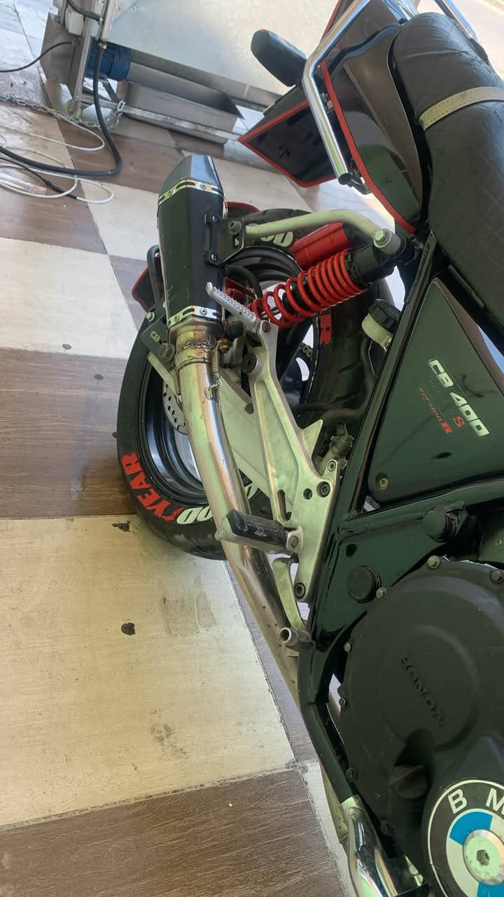 سلام عليكم ئادمين موقع اربيل
Cb400
موديل 1998
كامل سپورت  بدوون حادث كلشي جديد تعبت علي بس عه يار قبخ فيرس بدون دخان بدون صوت 
سعر (14$ورقه )قفل ***********
