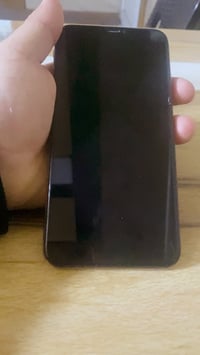 آيفون 11 برو ماكس • ذاكره ٦٤ • بصمه وجه مشكله