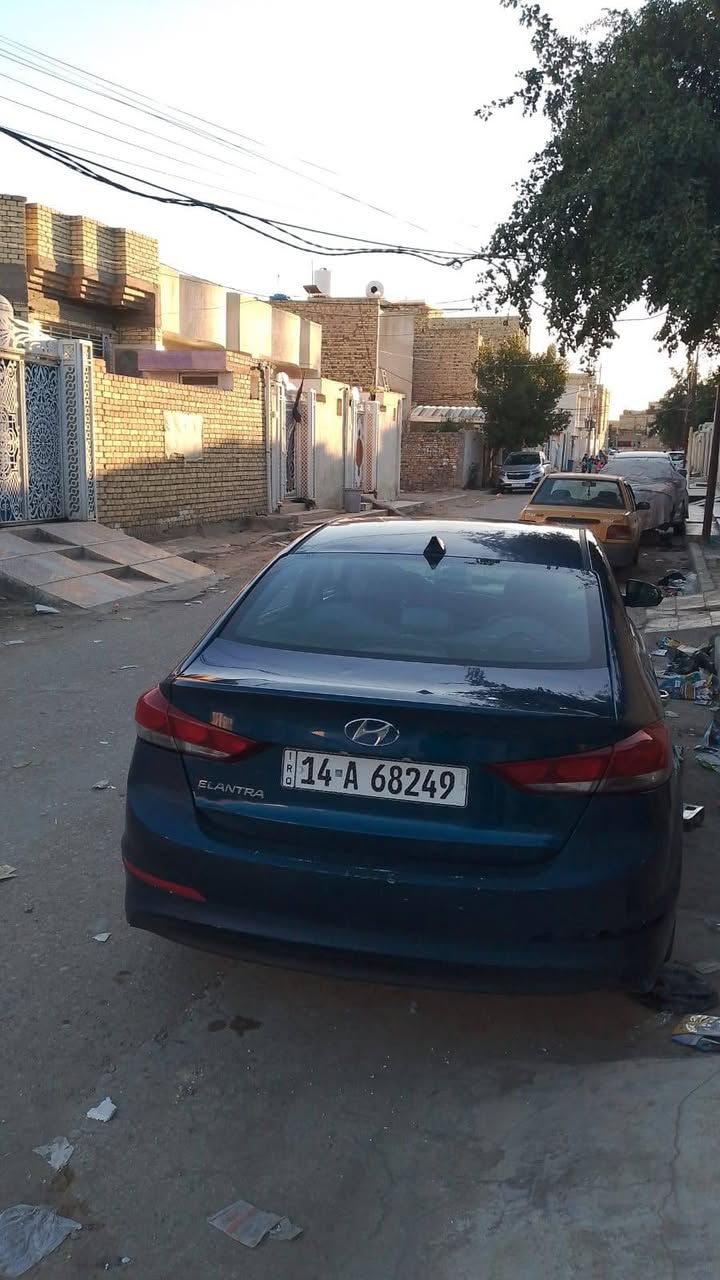 السلام عليكم النترا موديل 17 وارد امريكي الون نيلي مكينه دوش 2000 حادثه بئمريكا بابين فقط بيه رشه بنيد بلعراق وبيه رصعات وخدوش كما مؤشر بلسونار رقمه بصره راعي السياره بلعماره مواصفات السيارة تحكم استيرن اشاره بلمرايه رادار ثلاثه انضمه للوقود كامره كبيره دواره السياره بلعماره السعر 105 ورقه وهذا رقم صاحب السياره ***********
