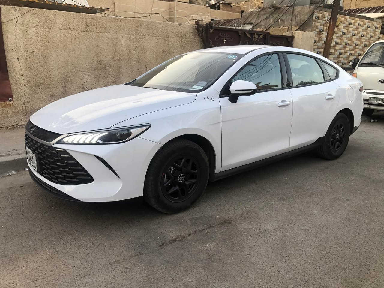 السلام عليكم 
BYD QIN PLUS 2025
ترقيم اليوم ثبتت لوحات بعدها زيرو صفر
السعر 19 مليون
مكاني بغداد 
للاستفسار ***********

