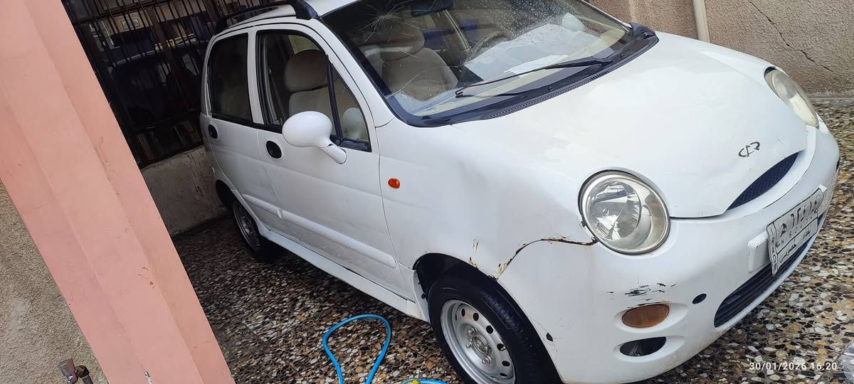 سلام عليكم
سيارة QQ موديل 2010  اوتماتيك سيارة بيها تخم تاير وباتري ونوزلات وبلكات  وسيارة نظيفة وبيها شوية ملاحظات ومعروضة ب23 مكانها سيدية تقاطع درويش ورقة ورقمي 
*********** وبالخدمة
