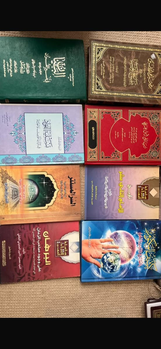 عندي هاي الكتب للبيع كلهن طبعات اولى وبيهن اهدئات


**إذا كنت صاحب هذا الإعلان وتريد حذفه لأي سبب، رجاءا أرسل رسالة إلى الدعم الفني**