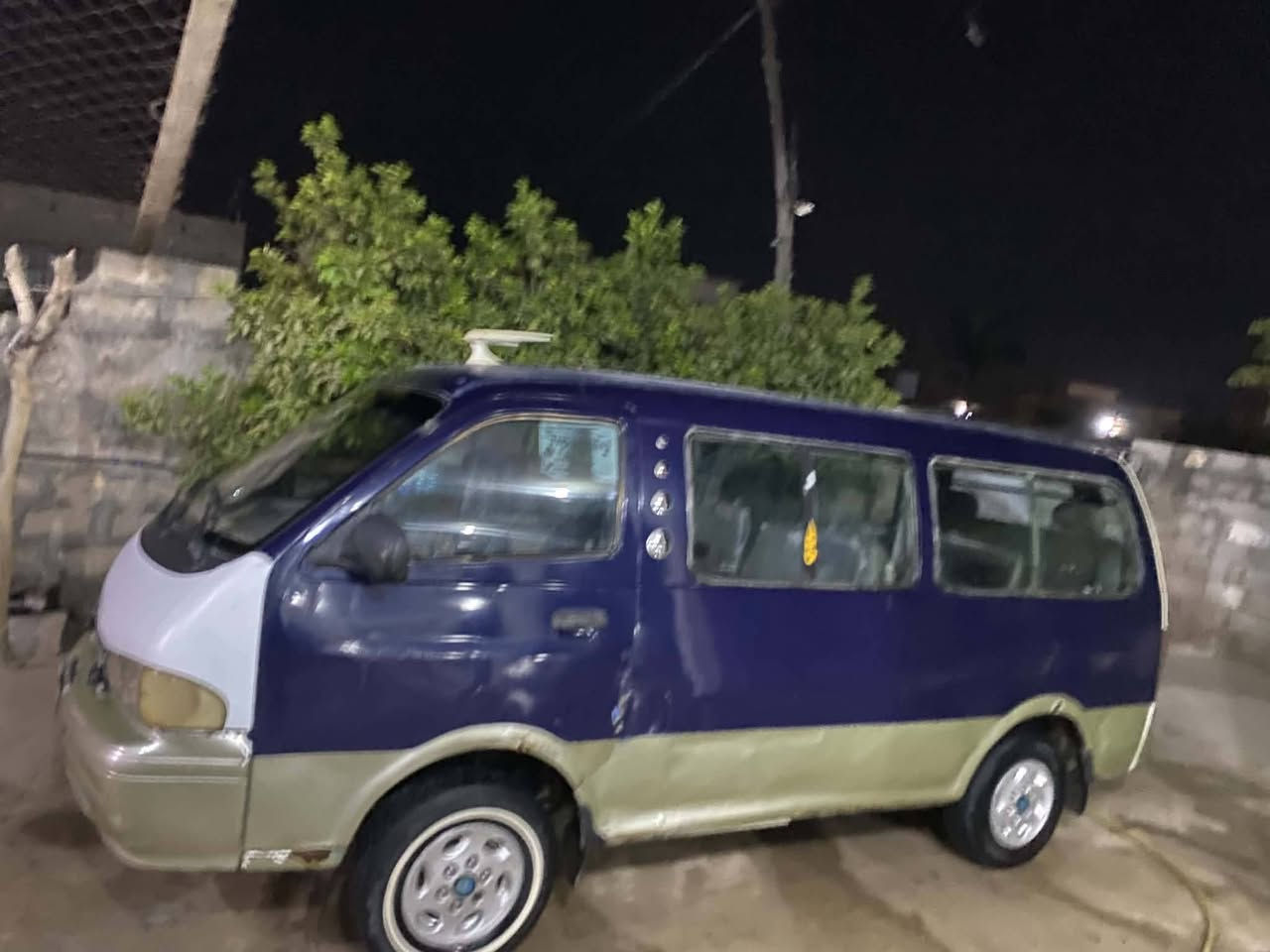 سلام عليكم بريجو للبيع موديل 96 كير محرك اكسن مكفولات رقم بغداد السعر 50 وبيه مجال مكان سياره بغداد المدائن انتصل وبيك خير وتدلل رقم الهاتف ***********
