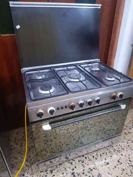 طباخ مصري فرش ١٧٥ الف ***********
