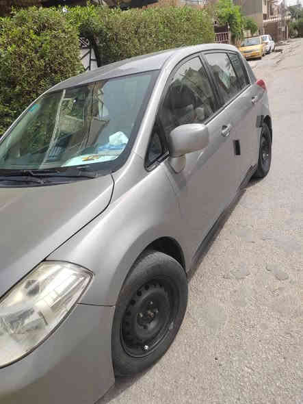 السلام عليكم نيسان فيرسا 2009 وارد أمريكي محرك 1800 السيارة اي نقص ما بيهة خير من الله ٥ قطع صبغ السعر ٧٠ ورقة وبيها مجال مكان بغداد الدوره *********** بغداد
