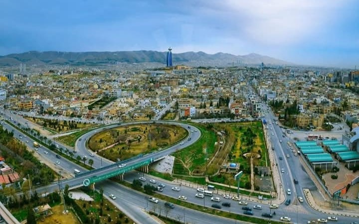 السلام وعليكم ورحمة الله وبركاته شلونكم عيوني أحبتي أصدقائي الأعزاء متابعي صفحة النسيم للعقار في السليمانية  .. كل ما تحتاجونه تجدونه عندنا عقارات تجارية  .. بنايات تجارية  للإستثمار  قطع اراضي تجارية بمساحات مختلفة  للبيع .. للإستفسار اكثر يرجى الاتصال على الرقم.. *********** 
النسيم للعقار في السليمانية
