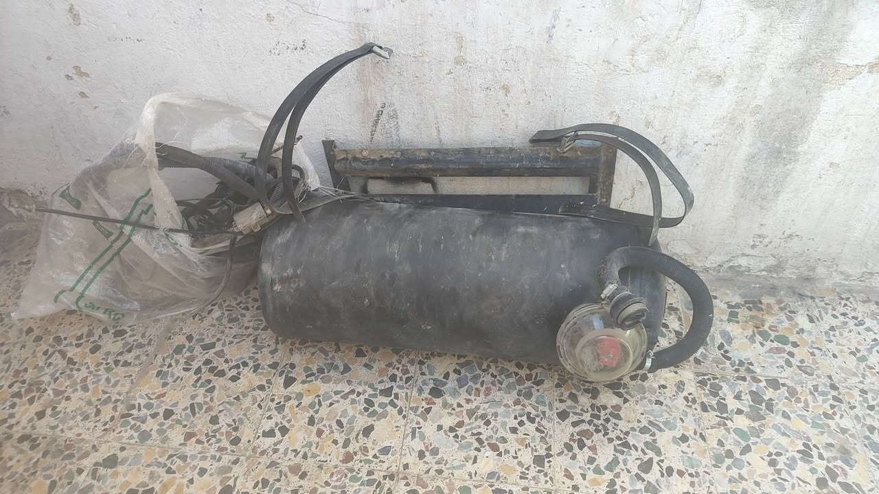 سلام عليكم منضومه غاز 60 كامله كل نقص ما بيها سعرها 250وبيه مجال مكاني كوت رقم ***********
