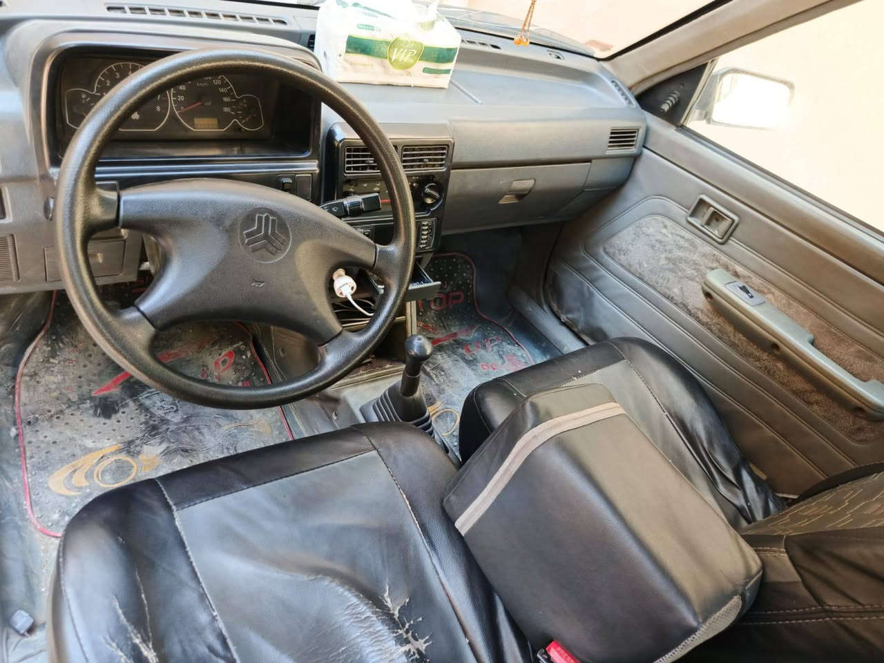 ٢٠١١
بدون صبغ
عينة كلج بوربرين جديد
درايم شفت جهتين جدد
ويلات امامي جدد
جبن محرك جدد
طخم جديد
بانكة محرك + تبريد جدد
راديتر محرك + تبريد مع بطل تبريد جديد
تبريد ثلج
محرك كير شرط
كهربائيات كلها شغالة
واتساب ***********
