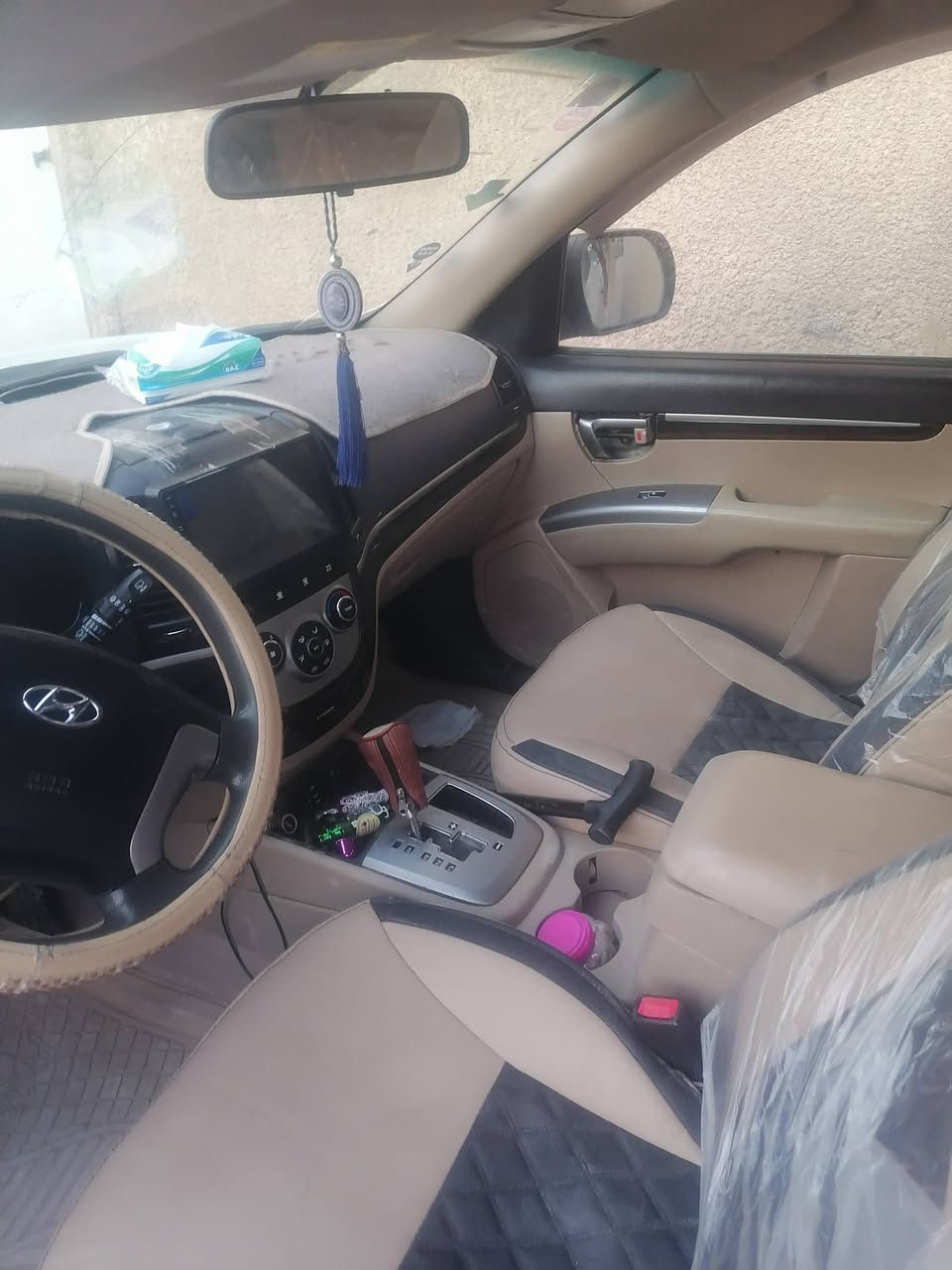 سنتافيا عاليه ٧ راكب موديل ٢٠١٢ صبغ عام جاهزه رقم واسط ألسعر ١٣٠ بيها مجال سنويه ٢٠٢٧ بسمي تحول ثاني يوم داخله هزه رقم إنكليزي ألأستفسار على ***********
