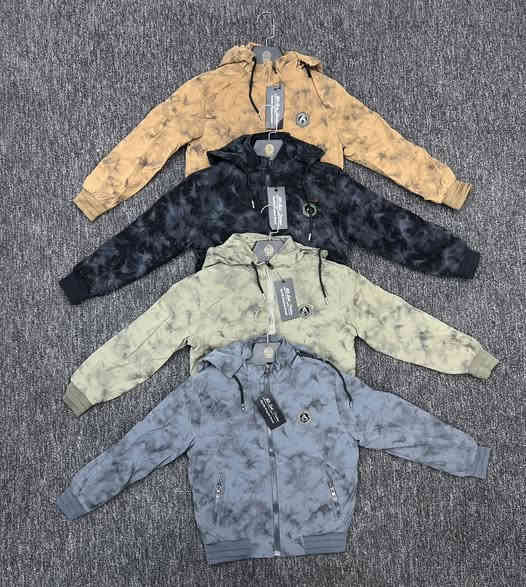 #قمصله  وتر بروف ولادي وشبابي درجه اولى

#القياس تلبس من عمر ٦ سنه إلى ١٥ سنه 

#السعر ١٥ الف
#هودي ولادي وشبابي و#السعر ٩ الف 

#العنوان ديالى كنعان الشارع العام مجاور افران بغداد
للإستفسار الأتصال *********** *********** لاتنسى الاشتراك بالصفحه ليصلكم كل ماهو مميز وجديد مع أزياء عماد للالبسه الرجاليه
