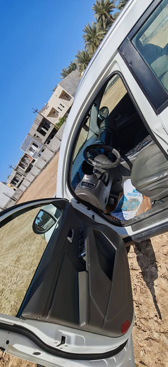 سبورتج خليجي 2012
السعر 135 وبيها مجال 

***********
