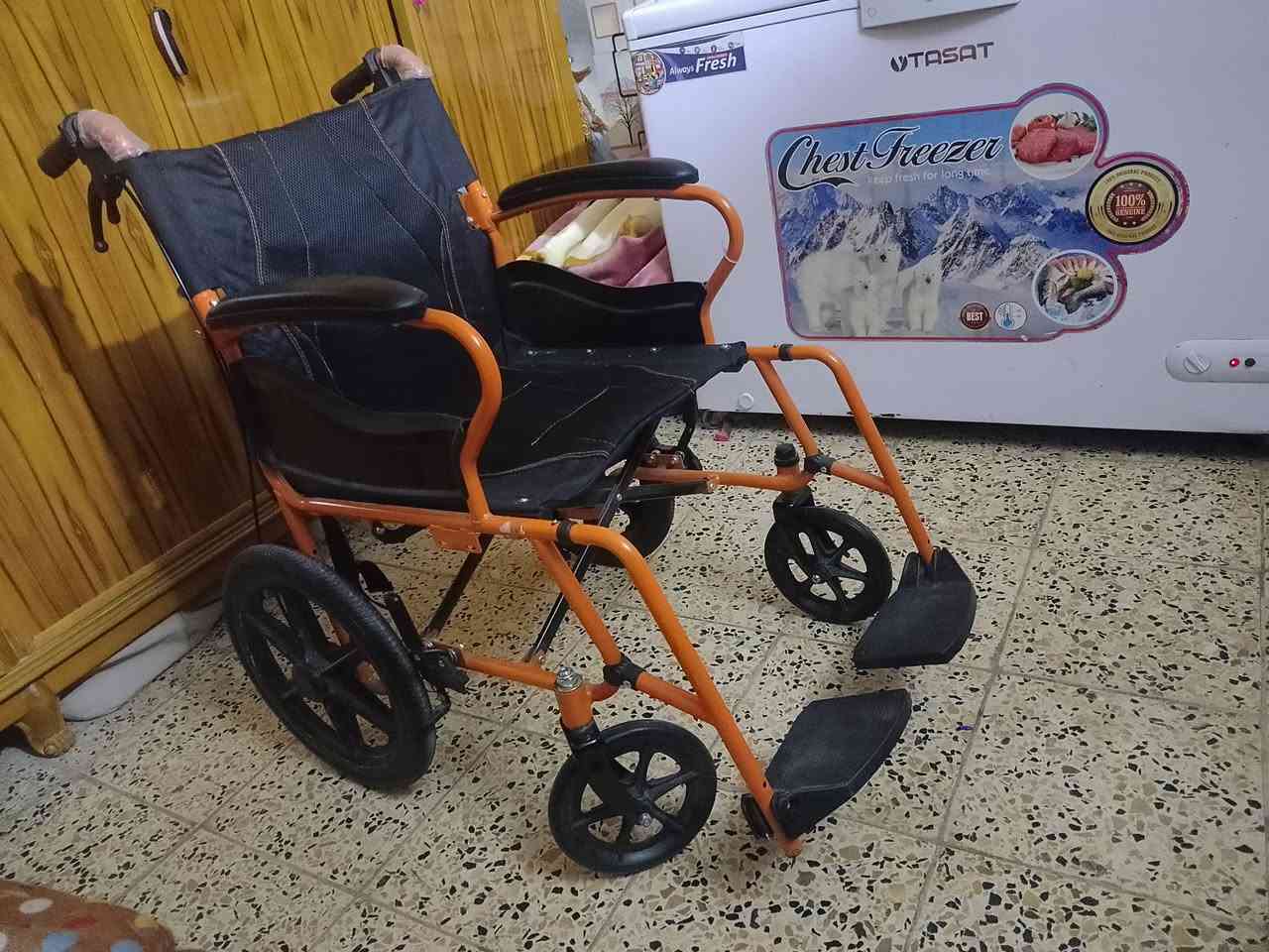 من رخصت الأدمن يرحم موتاكم عندي هاي العربانه أخذته جديده والله ب١٥٠ أريده ب ١٢٥ والله جديده أريد اشتري دوه لأختي والله العضيم مريضه بيه صرع وراجع بيه كل ٢ بشهر


**إذا كنت صاحب هذا الإعلان وتريد حذفه لأي سبب، رجاءا أرسل رسالة إلى الدعم الفني**
