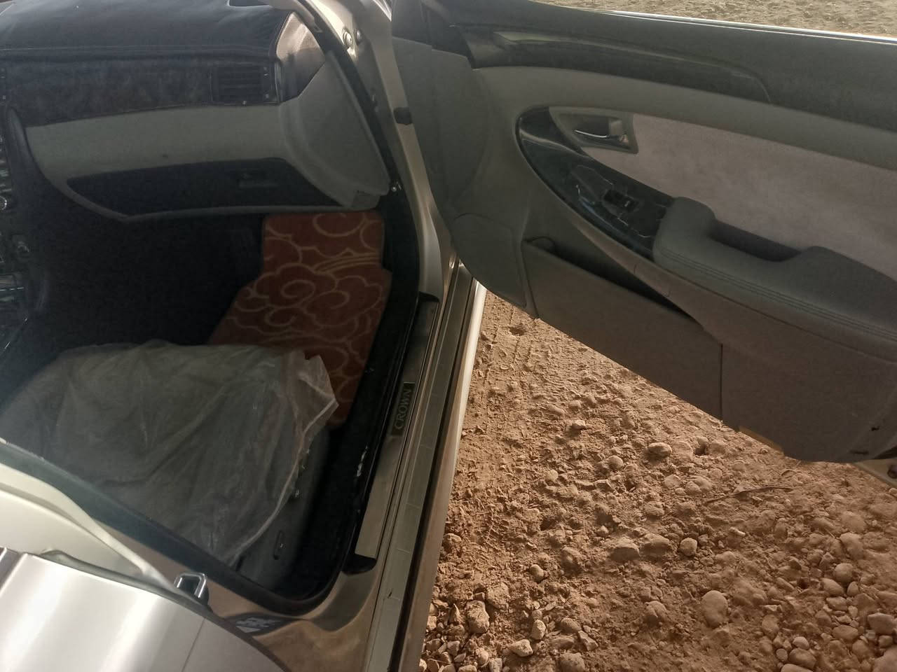 سلام عليكم شاهينه ادوات موديل 2005 شاصي 82 
كير مكينه حديده شرط ويل دنكه
شاشه كامره كشنات تدفئه
بصمه سوده بيهه لوحه وحده اصليه 
بيع اوامراوس مكان السياره ناصرية 
***********
بي واتساب خاص ماعدي سعرهه 35 اوبيهه مجال 
السياره أحله من الصور جديده كلش دخول جديد
