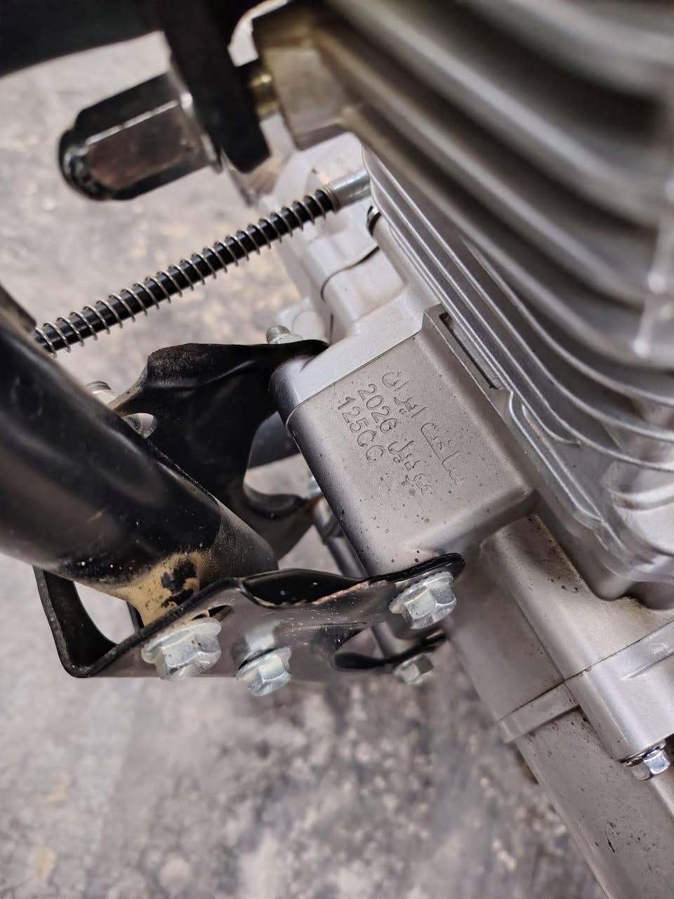 السلام عليكم شباب دراجه موديل 26 مقفوله نظافه 100% المكان ديالى بلد روز الرقم ***********
