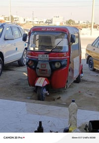 تكتك موديل 2017 مابيهه اي نقص جاهزه لشغل 07700444588