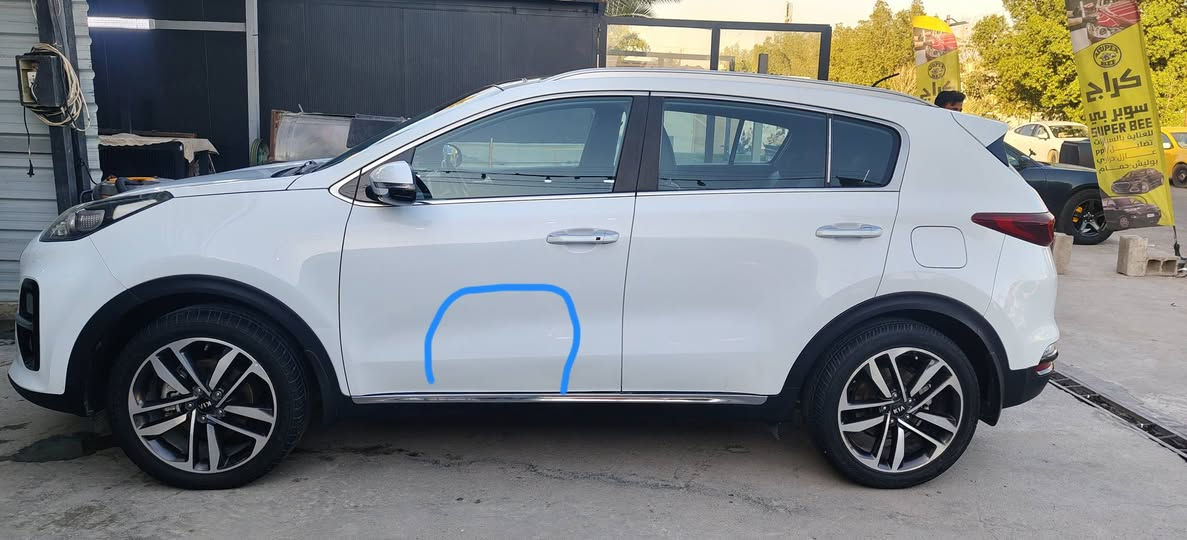 السلام عليكم
سبورتج خليجي ٢٠١٩ شكل ٢٠٢٠ فول مواصفات
محرك 2000 DOHC
بصمه تشغيل /بصمه ابواب
بانوراما
تحكمات ستيرن
شاشة كبيره +كامره خلفيه
٣ انضمه قياده
كراسي كهرباء
حساس امامي خلفي
ارضيه جلد
كشنات (بيجي ) مدوشمه اسود
ملحقات مع سبير جديد  ما نازل
ماشيه 97 ونص حقيقي
بيها رصعات بسيطه بارد مسويهن pdr وموضح بلصور
مع حالوب قلقل في البنيد
السياره نضيفه  مناقصها شي استخدام بيت
مكفوله( كير )(محرك) (عدم وجود صبغ)
مكان السياره حي العدل للاستفسار رقم صاحبها
*********** يوجد واتساب
