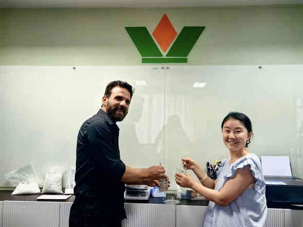 📢 إعلان مهم من شركة الطريق الأول للتجارة العامة

يسرّنا أن نعلن عن وصول شحنة جديدة من مادة التايلوز (HPMC ) عالية الجودة ✨
مستوردة مباشرة من الصين وبأسعار تنافسية جداً.

✅ متوفرة بجميع التدرجات المطلوبة للصناعات:
 • مواد البناء والدهانات
 • الغراء واللاصق
 • مستحضرات التنظيف والمنظفات

📍 الموقع: بغداد – شركة الطريق الأول للتجارة العامة
📞 للاستفسار والطلبات: [***********]

الجودة التي تثق بها… من الطريق الأول
