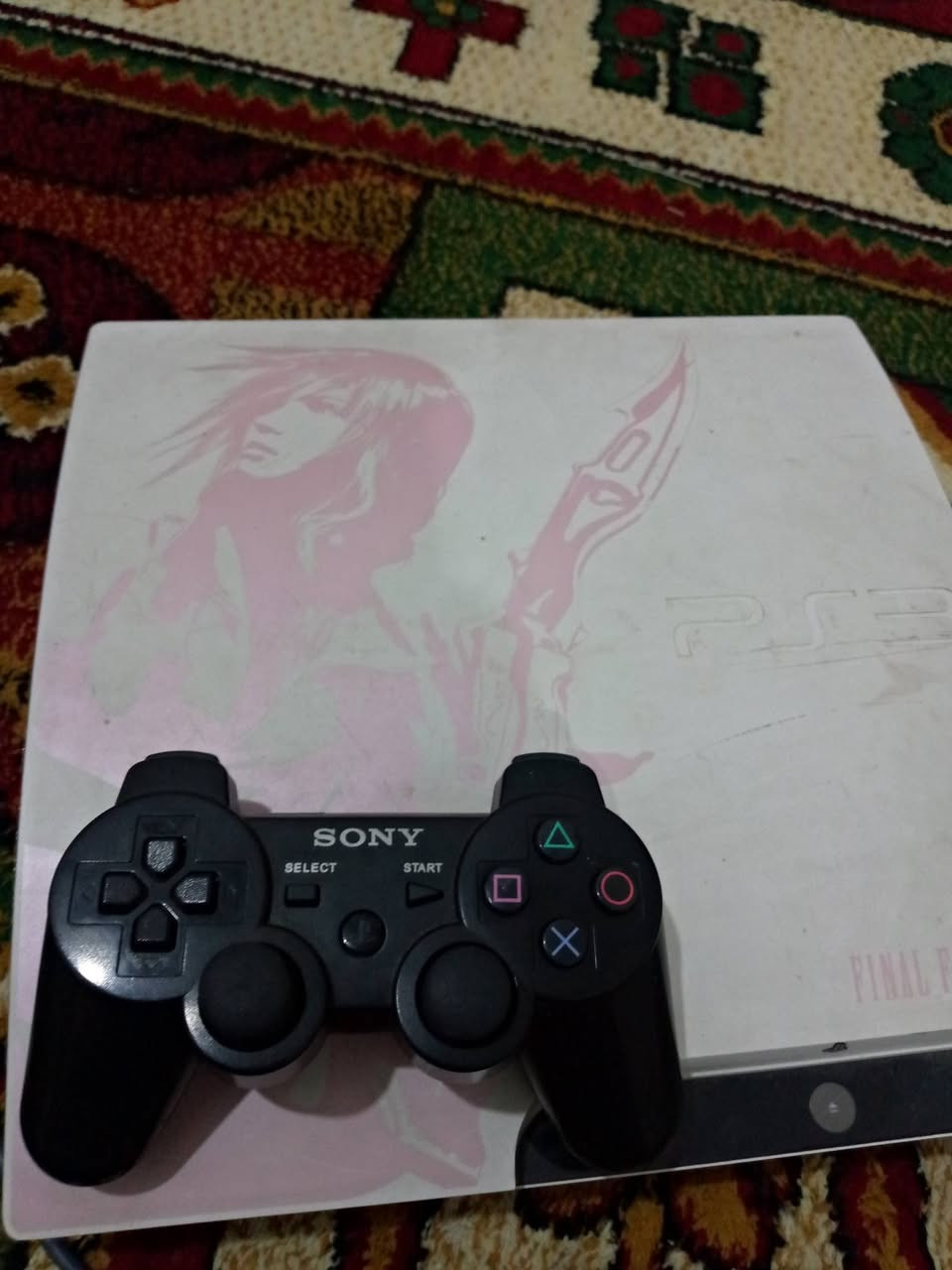 سلام عليكم بلي 3 مهكر للبيع وياء جويستك وشاحنة وHDMI و 20لعبة
السعر  180وبي مجال 

للستفسار *********** واتساب او خاص
