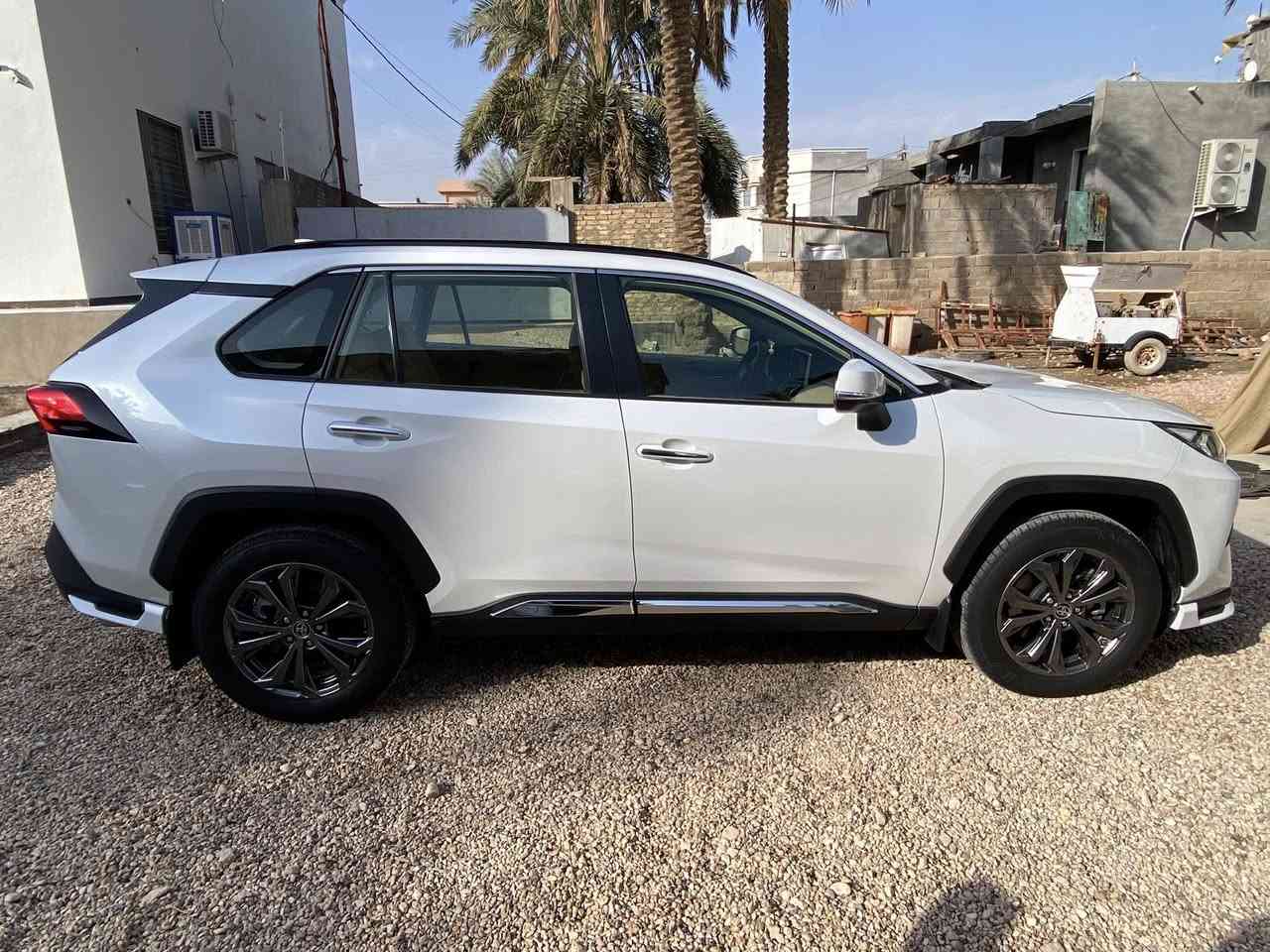 السلام عليكم راف فور موديل 2024شركة ساز ياباني أصلي اعلى فئه المواصفات معروفة
ماشيه 13000الف مكفوله كفاله عامه رقم اربيل بأسمي بعده بضمان شركة إي استفسار الاتصال على الرقم ***********
