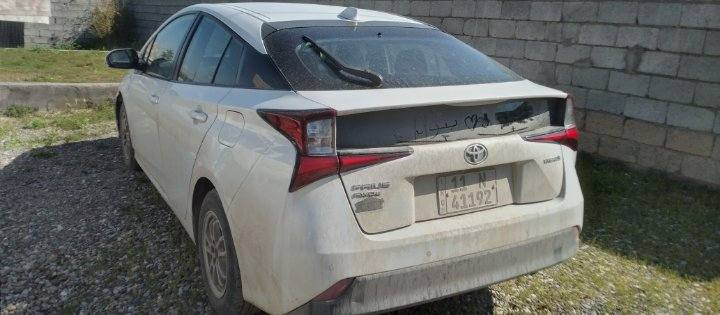 سلام عليكم  بريوس موديل 2021 رقم  بغداد جديد محولة هزه جديده 
سياره ضرر بونيد فقط 
السعر  145وبيها مجال ترهم اذا مقدمة زينة كيفل  مكاني ناحية الزاب  الهاتف  ***********
