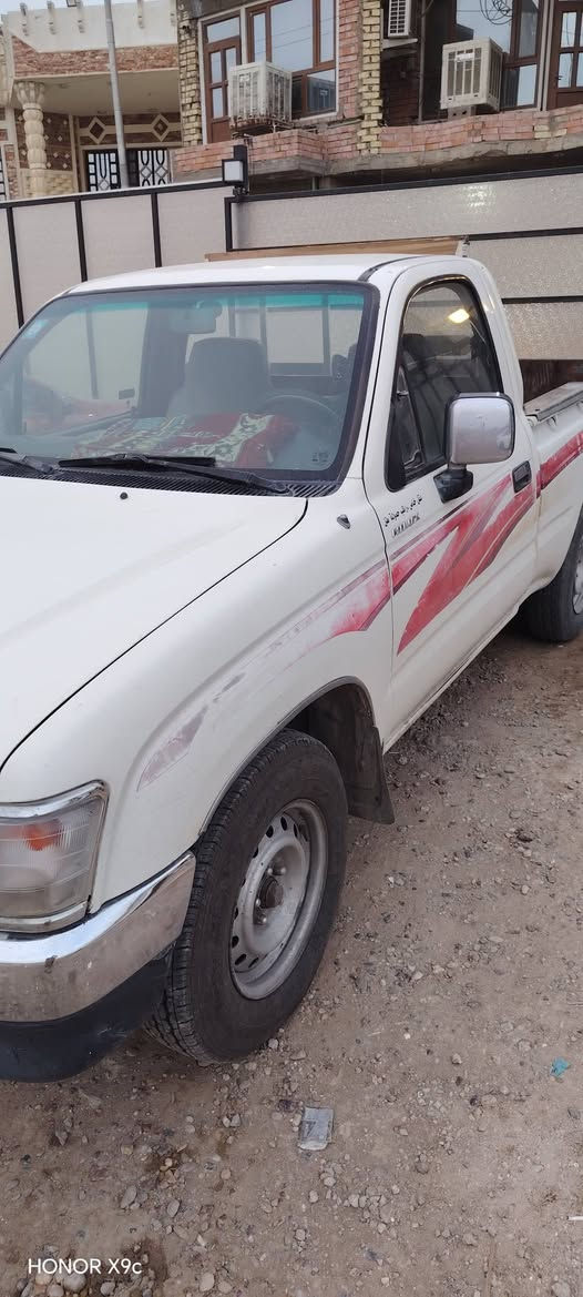 بيك اب تيوتا 2001 سياره نضيفه كلش ومكينته وكيرها مكفولات سياره بحاله جيده رقم صلاح الدين بسم الوالد مكان بغداد والسعر 90 

***********
