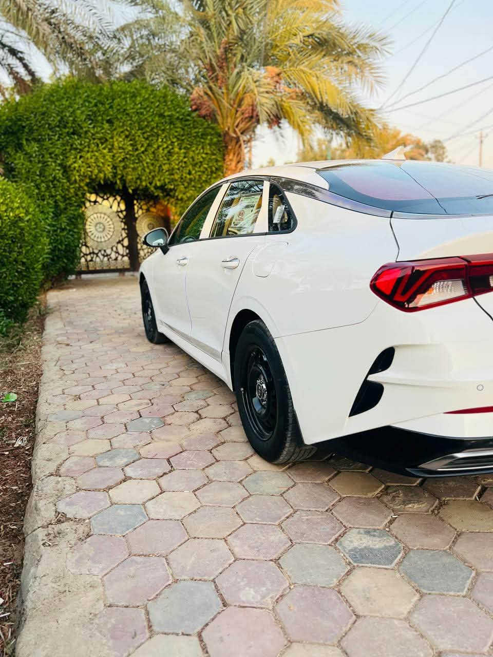 كي  فايف مديل 21 خليجي
فول من عده الفتحه  محرك 2000
ماشيه 130
بيه قطعه تبديل شركه نفس الون 
السونار بلمنشور
رقم هاتف(***********) (***********)
