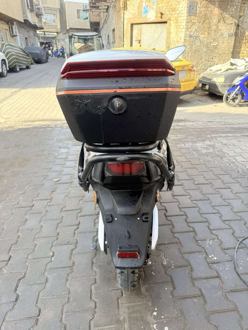 شحن نوع صقر  مشحونه 6 مرات فقط  موديل 2026 بعدها لوك جديده السعر 800 الف مكاني بغداد قرب النهضه ***********
