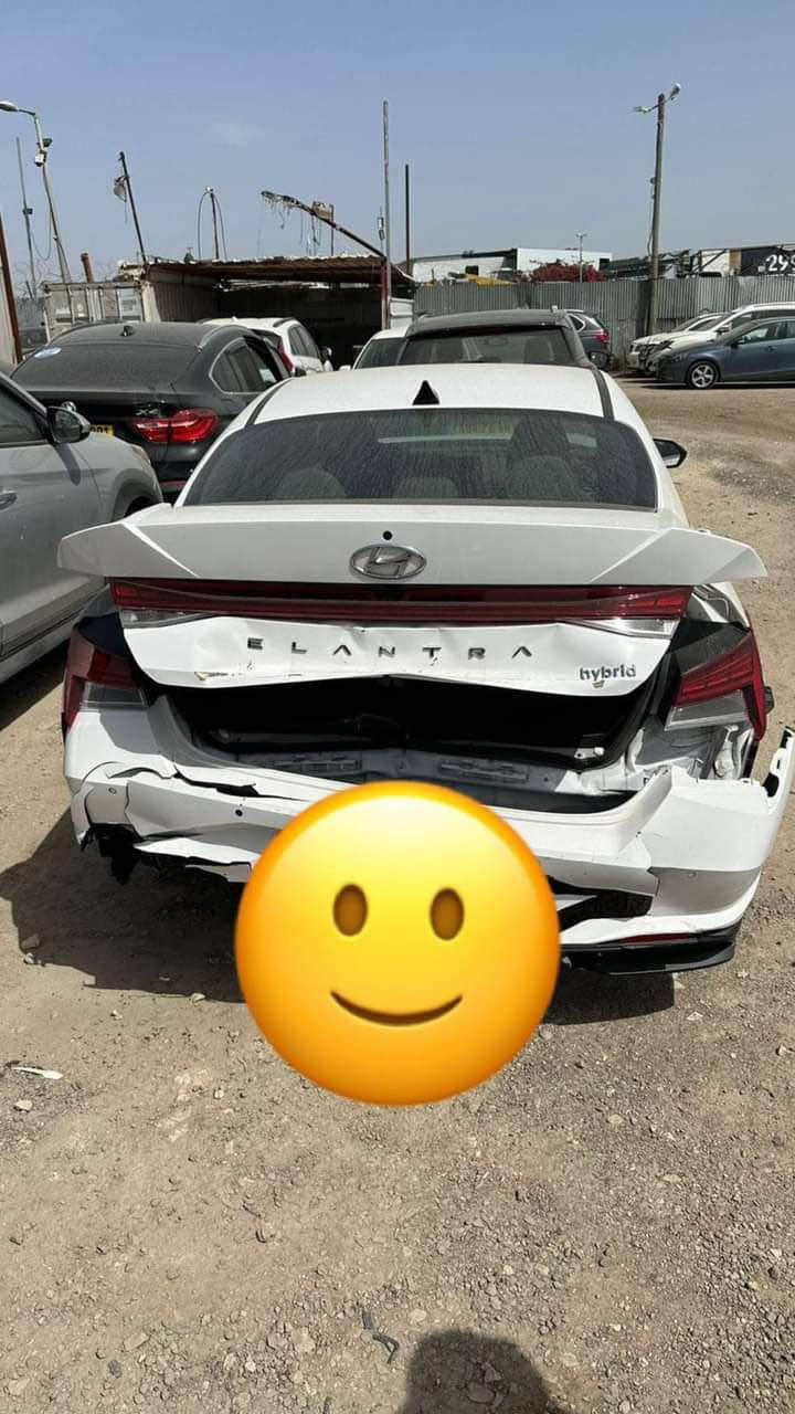 السلام عليكم النترا 2023 وارد امريكي هايبرد حادثها امريكا مثل ما موضح بالصوره ولا ولا ايرباك طاك مابيها حادث بالعراق فقط الي امريكا فول مواصفات عدا كشنات مو جلد ماشيه  78الف 
سعرها 148$بيها مجال
الاستفسار اتصال على رقم فقط
+964 783 171 0499 بغداد, العراق
