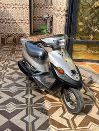 دراجة نضيفة • مكينة ناعمة • تحتاج باتري