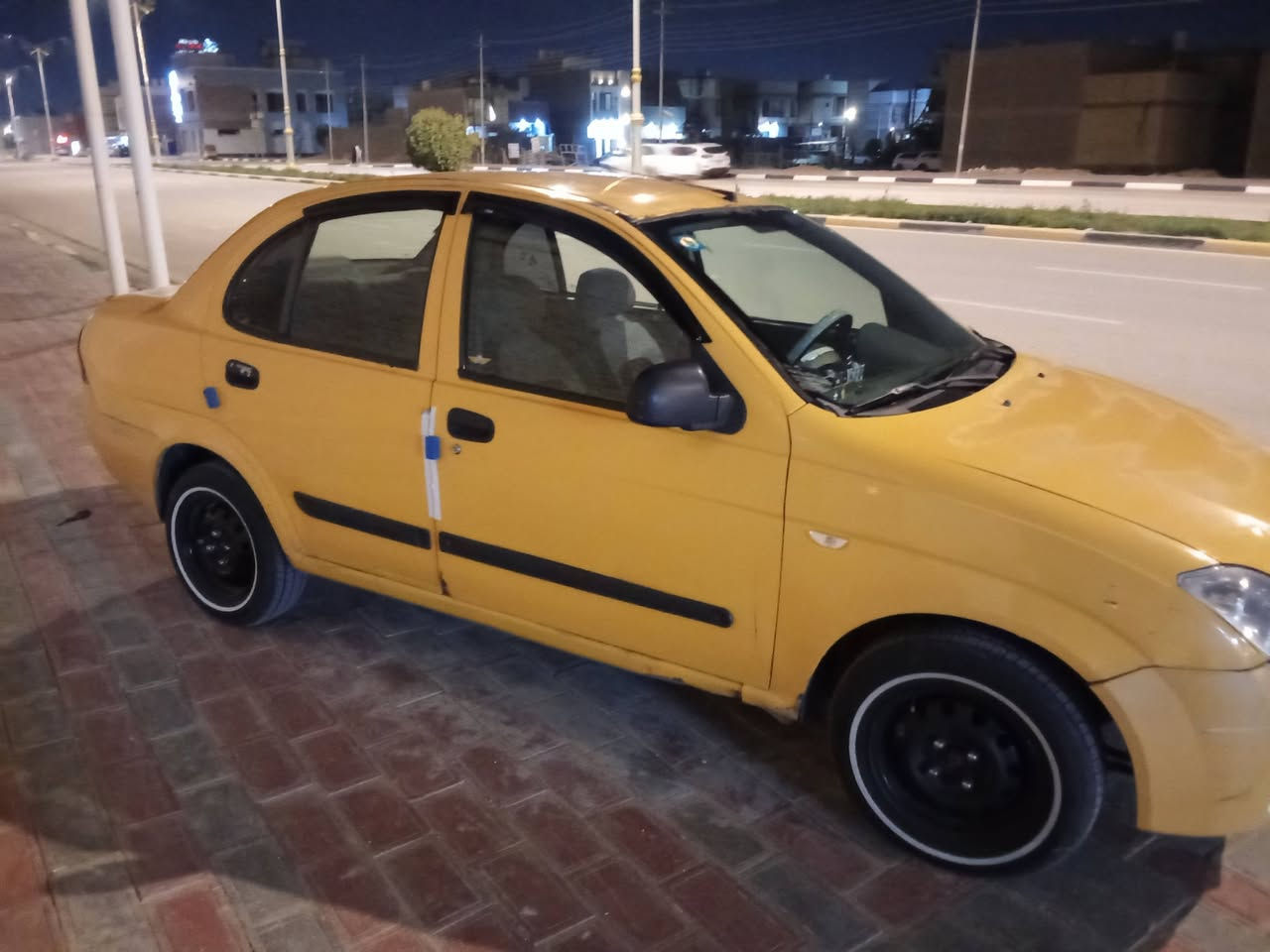 السلام عليكم طيبه لبيع مديل 16كفاله عامه قطره صبغ مابيه بيه خيط بخار السياره حداديه جديده تخم تاير جديد السياره بيه منضومة غاز  بسمي مداور ثاني يوم 38وبيه مجال مكاني كربلاء حي الطارات رقمي ***********
