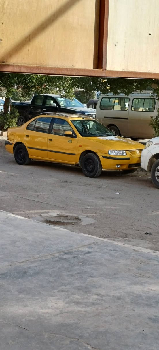 سلام عليكم سياره سمند ٢٠١١ كشر كفاله من تبدل من ضربه قويه من كصه بيه طختين خفيفات سياره حلو تخم تاير صدر خلفي امامي جديد  درايم شفت جديد مشط مكينه لا تنقيص ولا تبخير  ستيرن جديد سياره بلاديه مصفره هيئه وغرامات مكان السياره بغداد الشعله ***********
