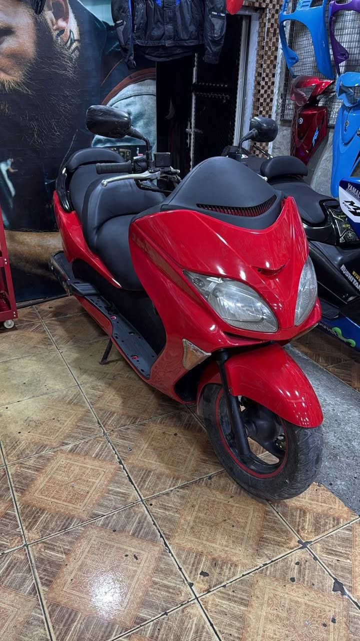 السلام عليكم مكلف بلنشر  دراجه بيها وصل معرض مكفوله كفاله عامه ***********
