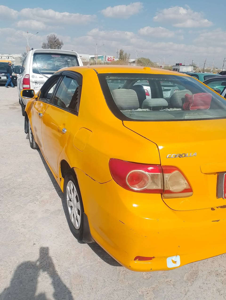 السلام عليكم 
كورلا موديل 2010 رقم صلاح الدين وكالة باركود سنوية ساقطه  بل 2026 السيارة ضرره مرتجيه محرك مبدل جديد 18
مابية صرف اقتصادية حيل تايرات جدد مكاني الحويجه السعر 75 ورقة 
***********
