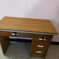 ميز كاشير • بيه كسر • بغداد البنوك