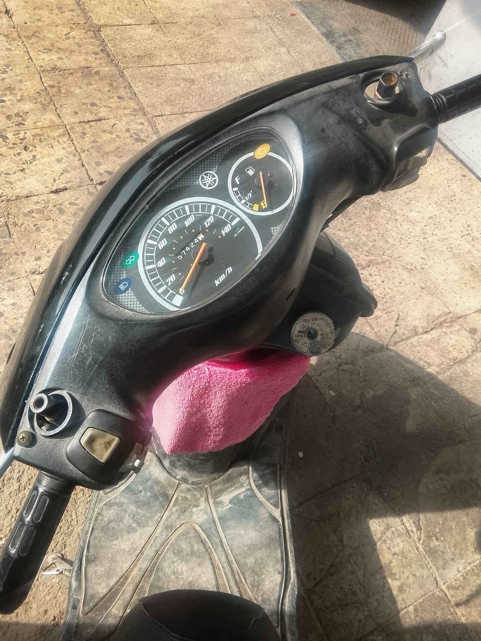 للبيع دراجه رمبه برغي ممفتوح بيهة جيب فيتر وياك  بس كفرات تجاري الدراجه كلهة بلاد مكان بغداد الكريعات رقم*********** سعر750بيهة مجال
