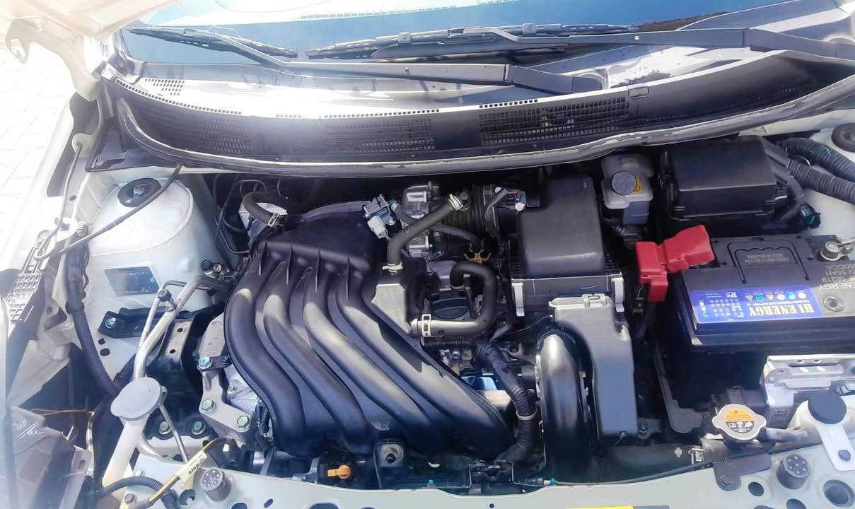 سلام عليكم نيسان سني موديل 24 ماشيه 30 سياره مكفوله كفاله عامه محرك كير كهرباىيات كفاله سياره قطعتين تبريد باسمي السياره تحويل ثاني يوم رقم بغداد نكليزي  عنوانهه بغداد حي اور سعر128 وبيه مجال حك جيه ***********
